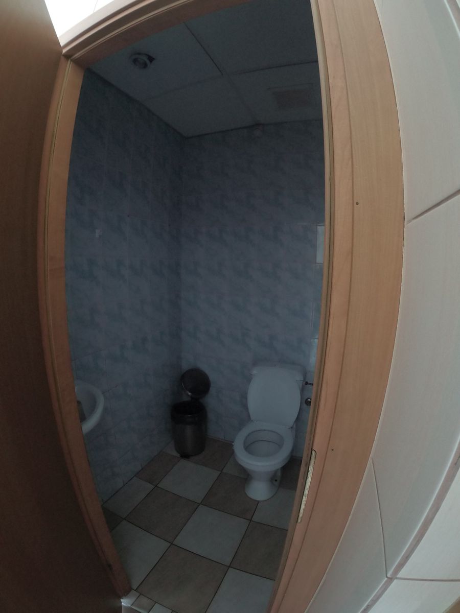 1833896528350114