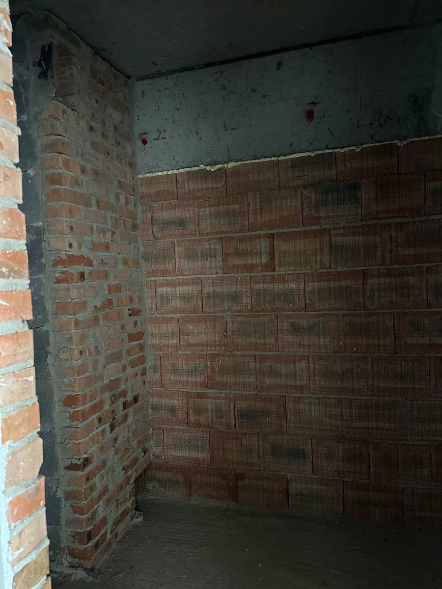 1834736119511114