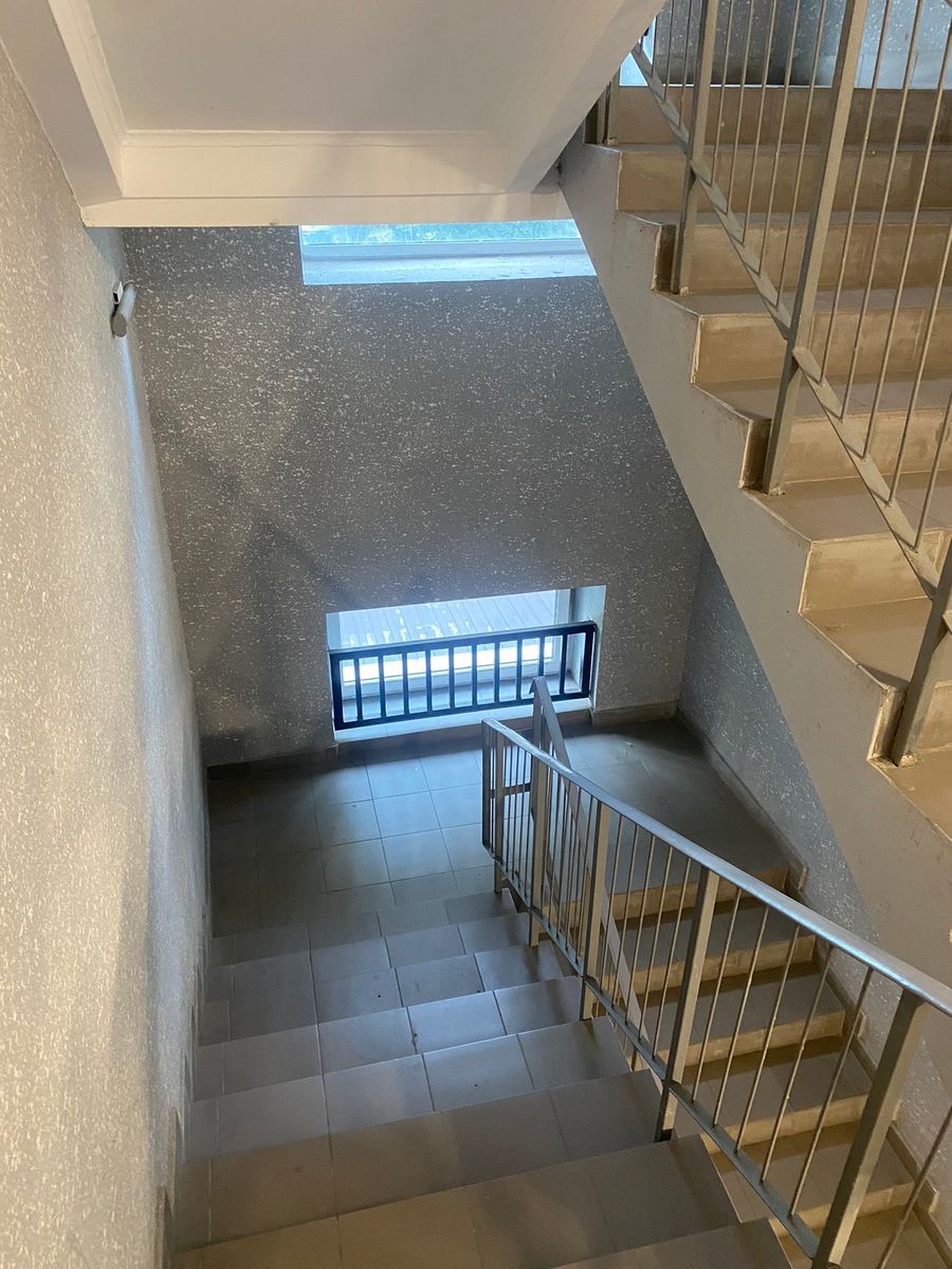 1835741715126114