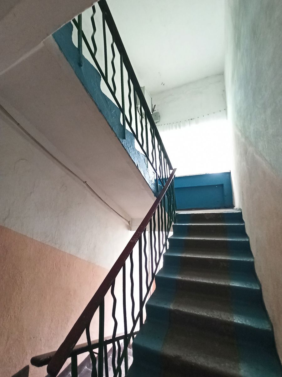 1832809850658119