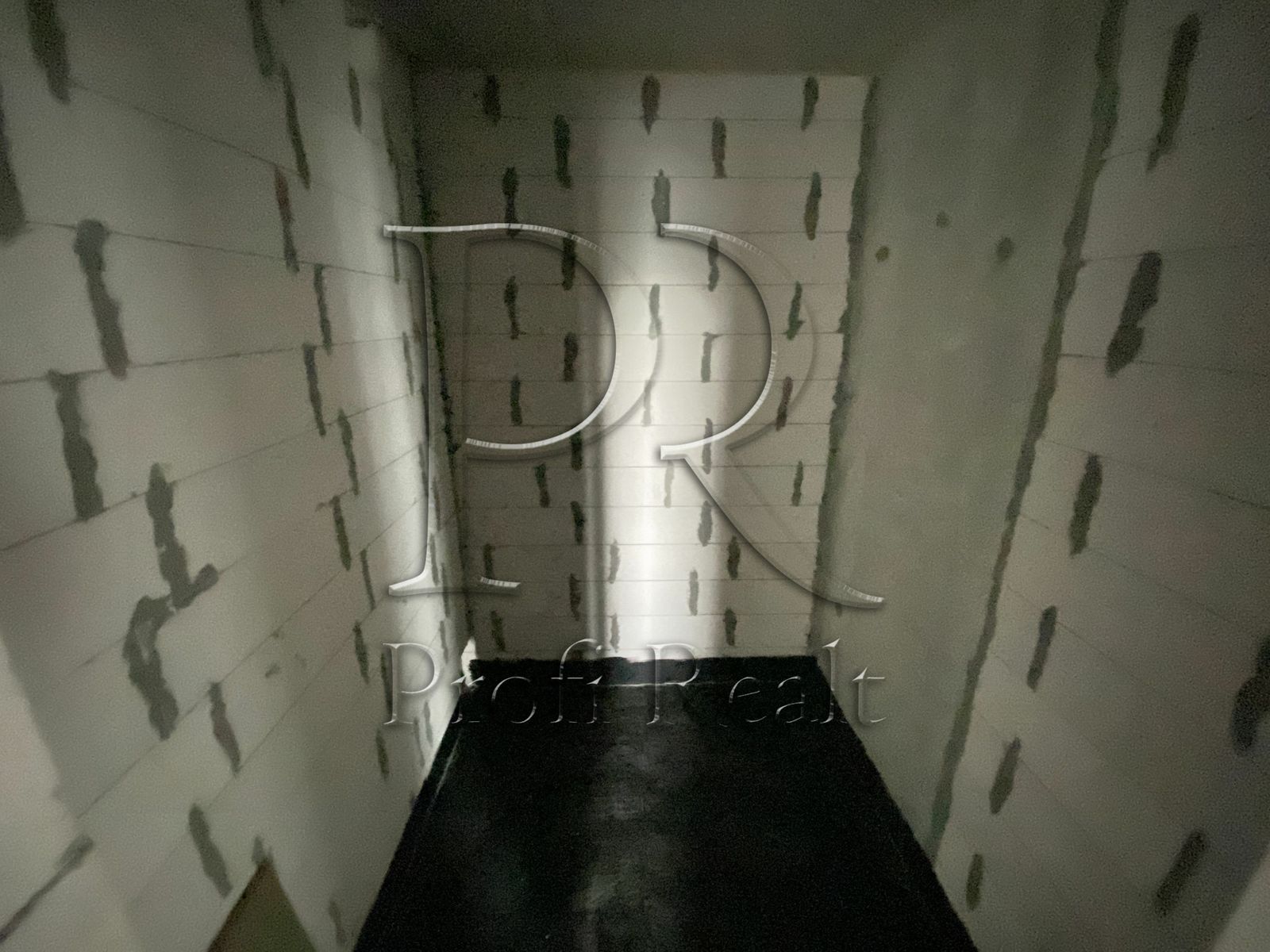 1832546362514012