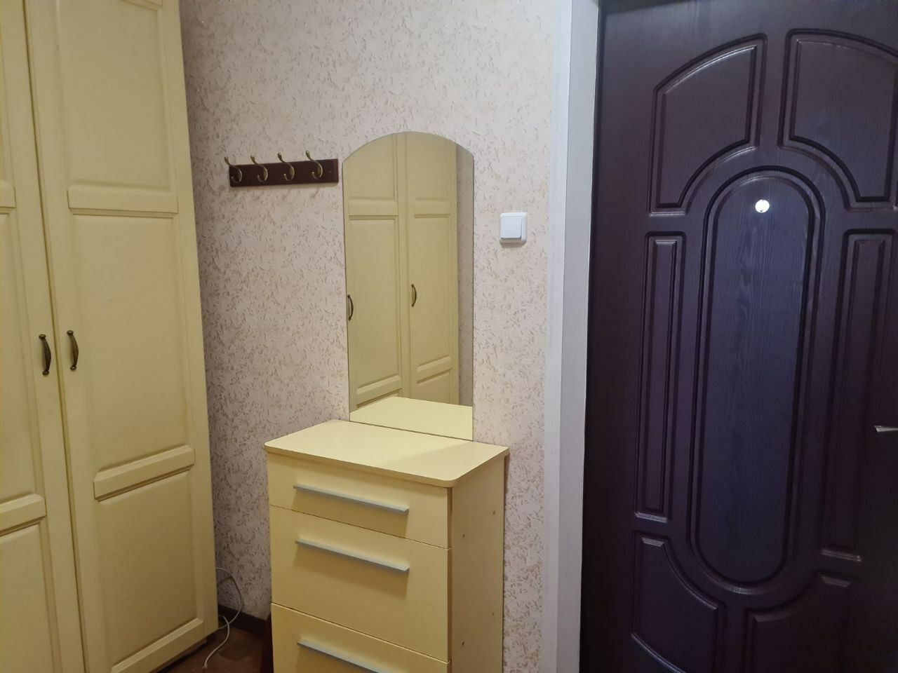 1834821759047012