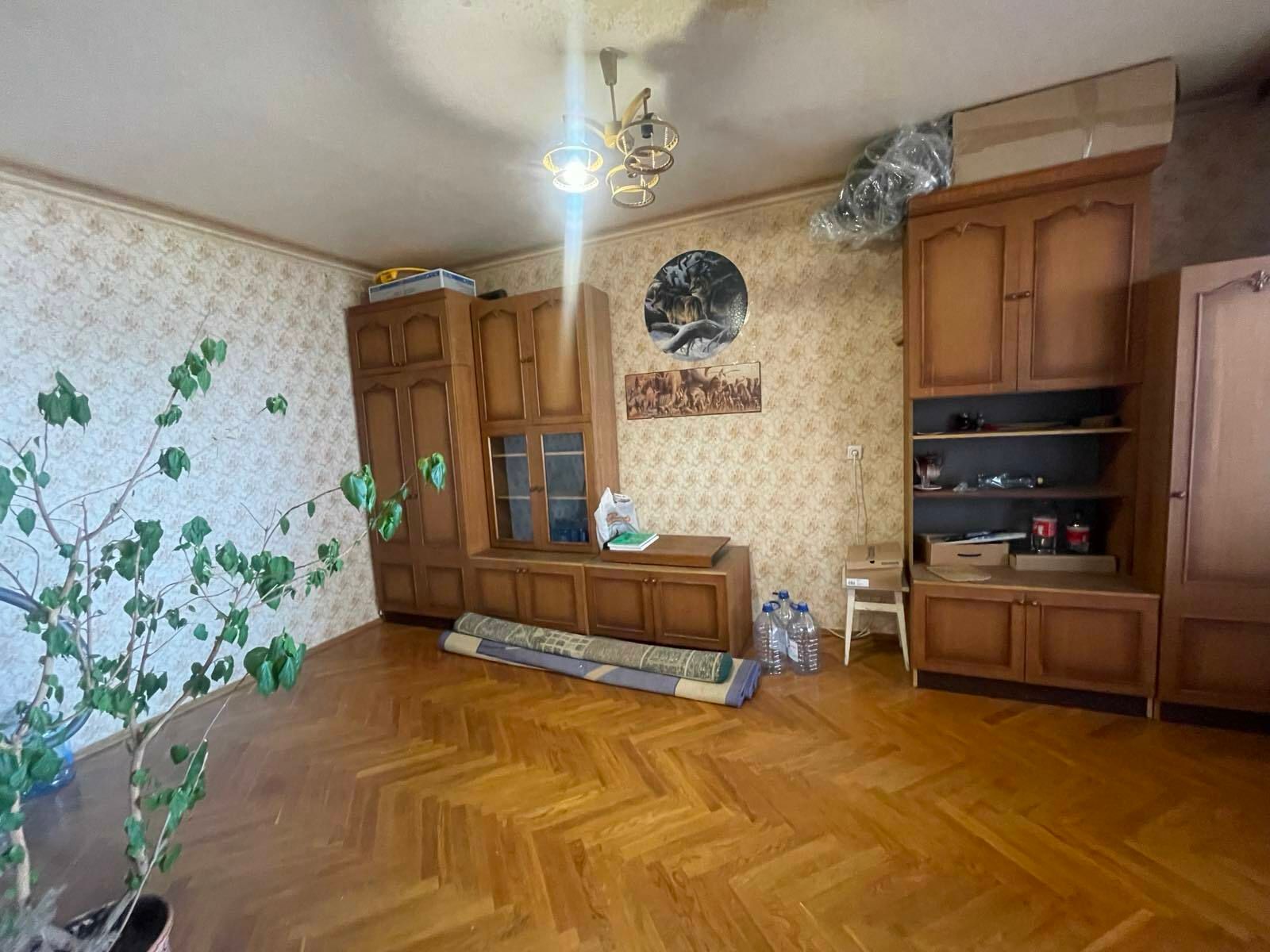 1835629608454120