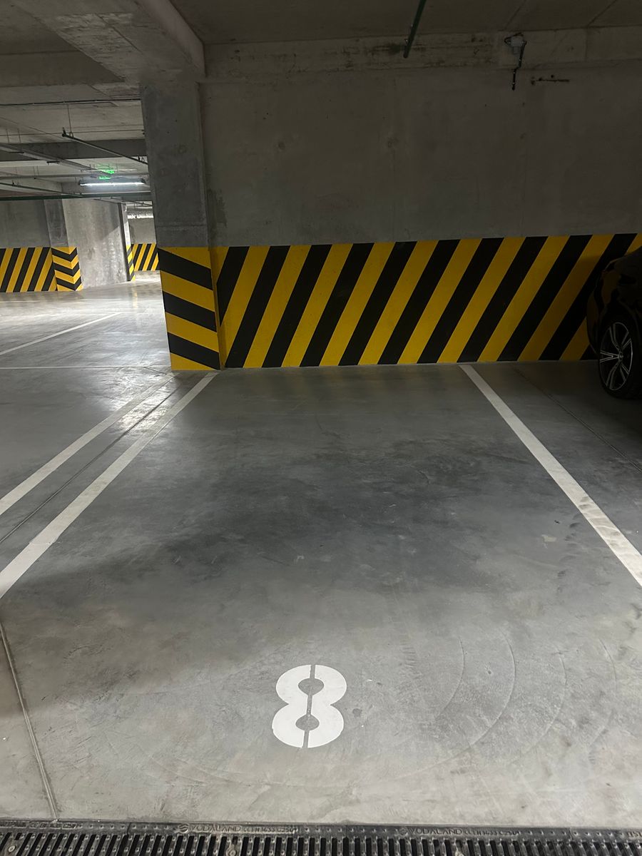 1837810564836121