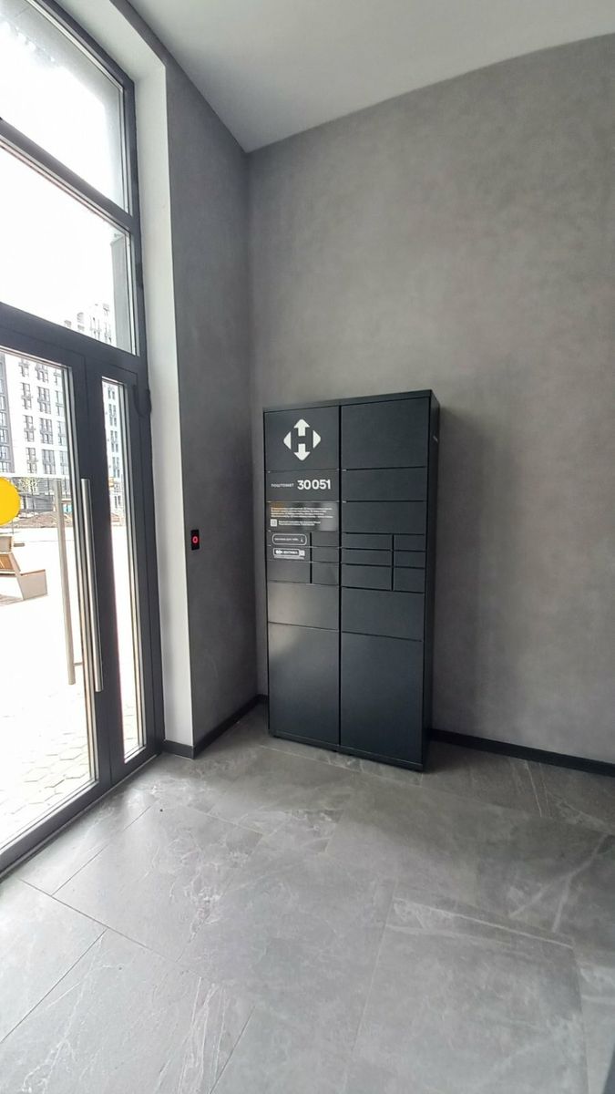 1833800215775122