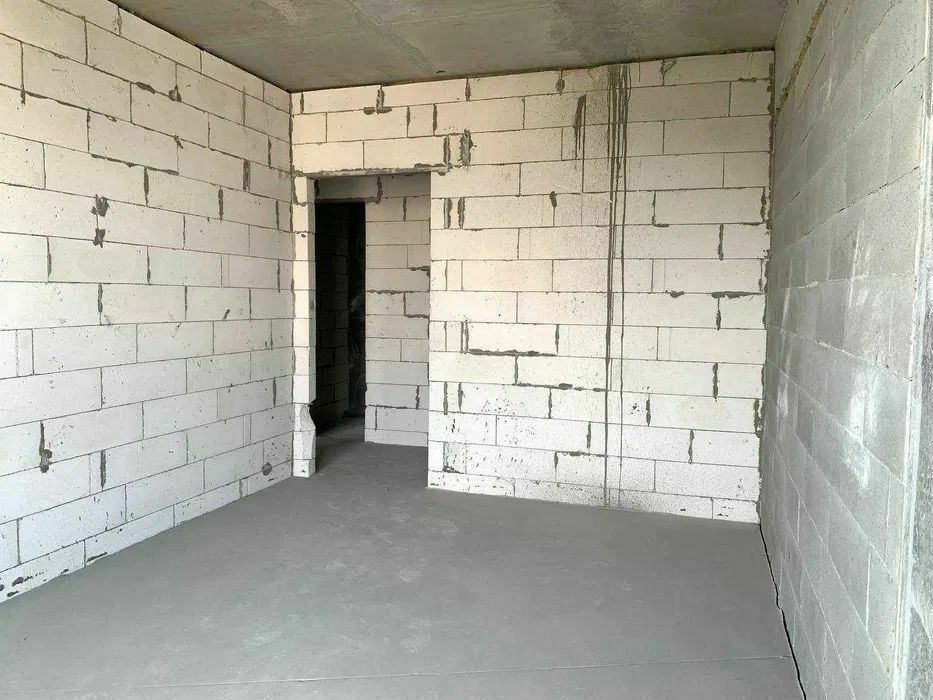 1837792421325122