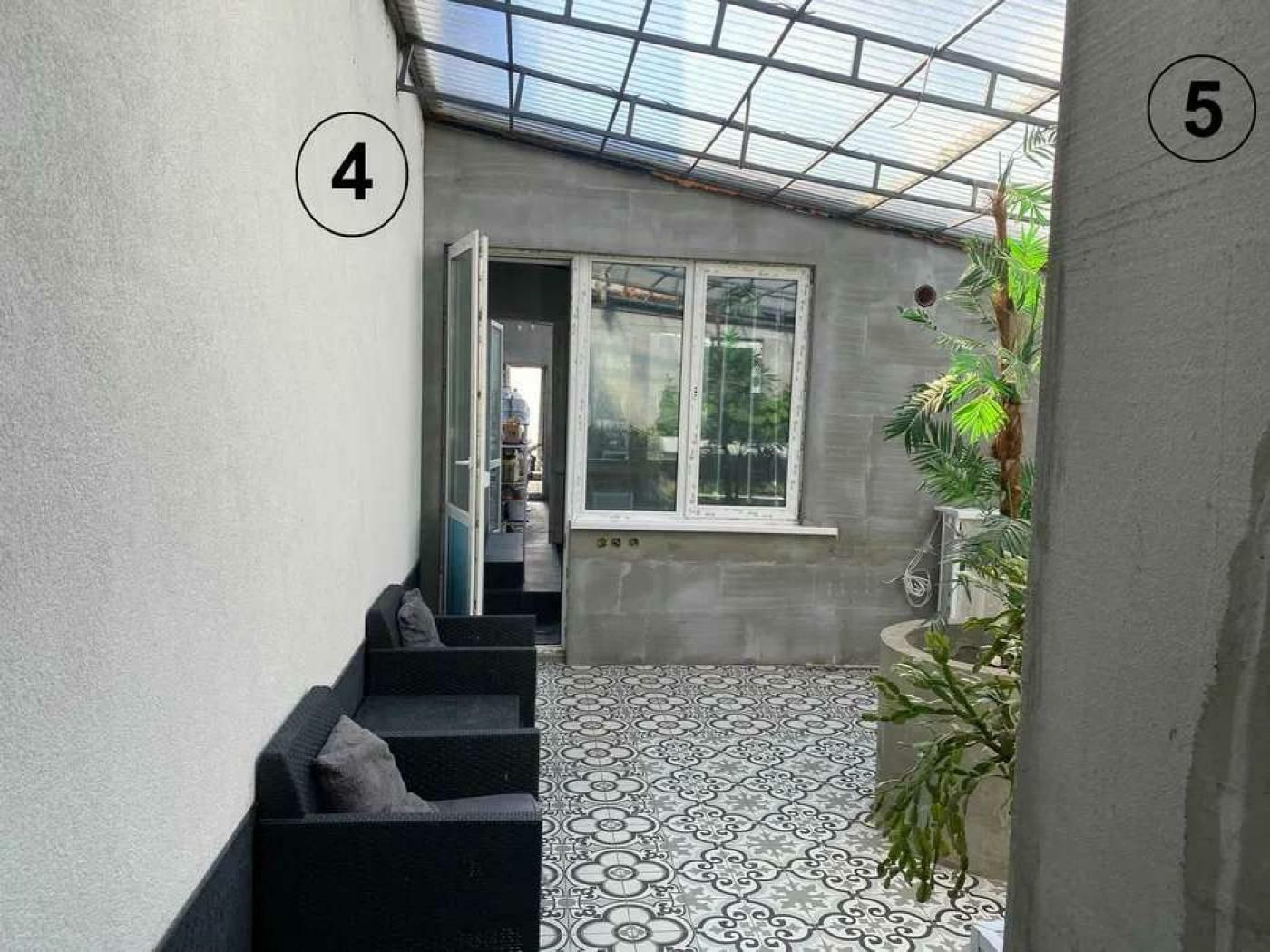 1835992534232123