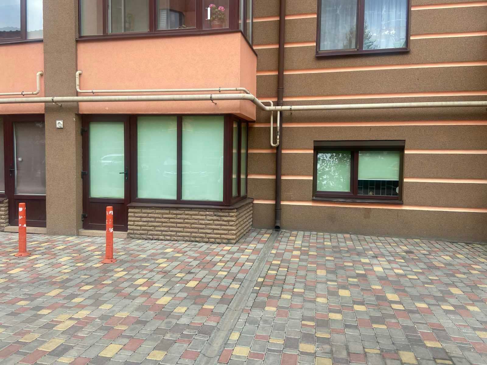 1831656282054124
