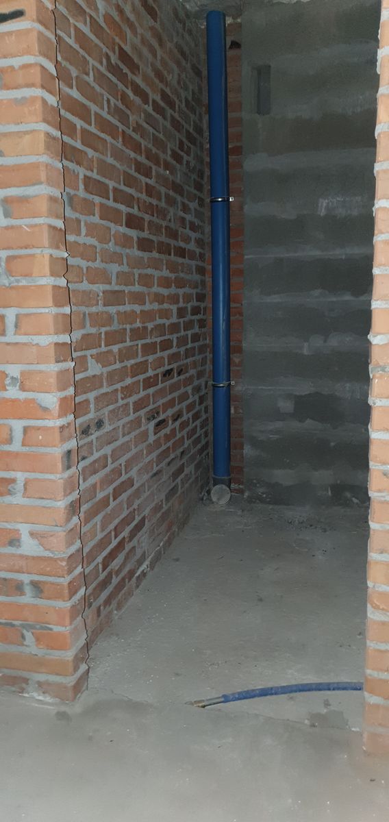 1829458563292125