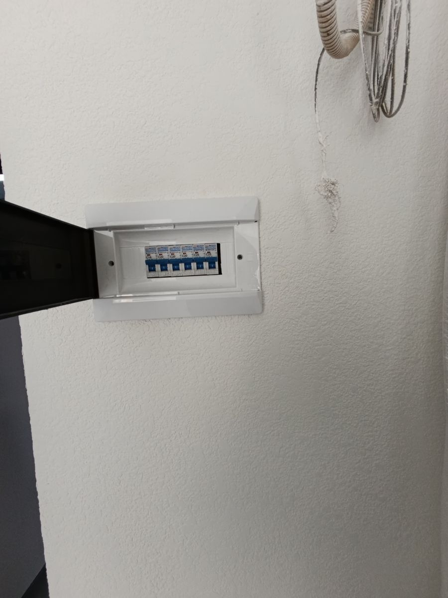 1833376700082125
