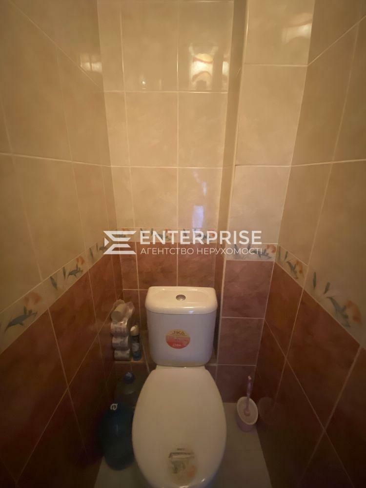 1833457059396125