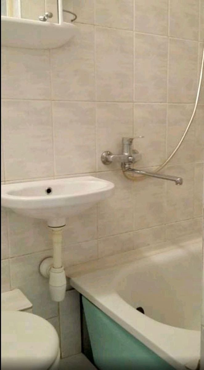 1835984653597125