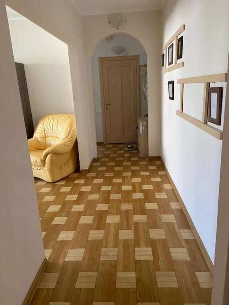 1840968366435125