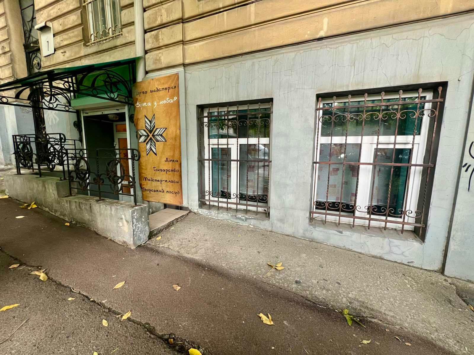 1832896509835126