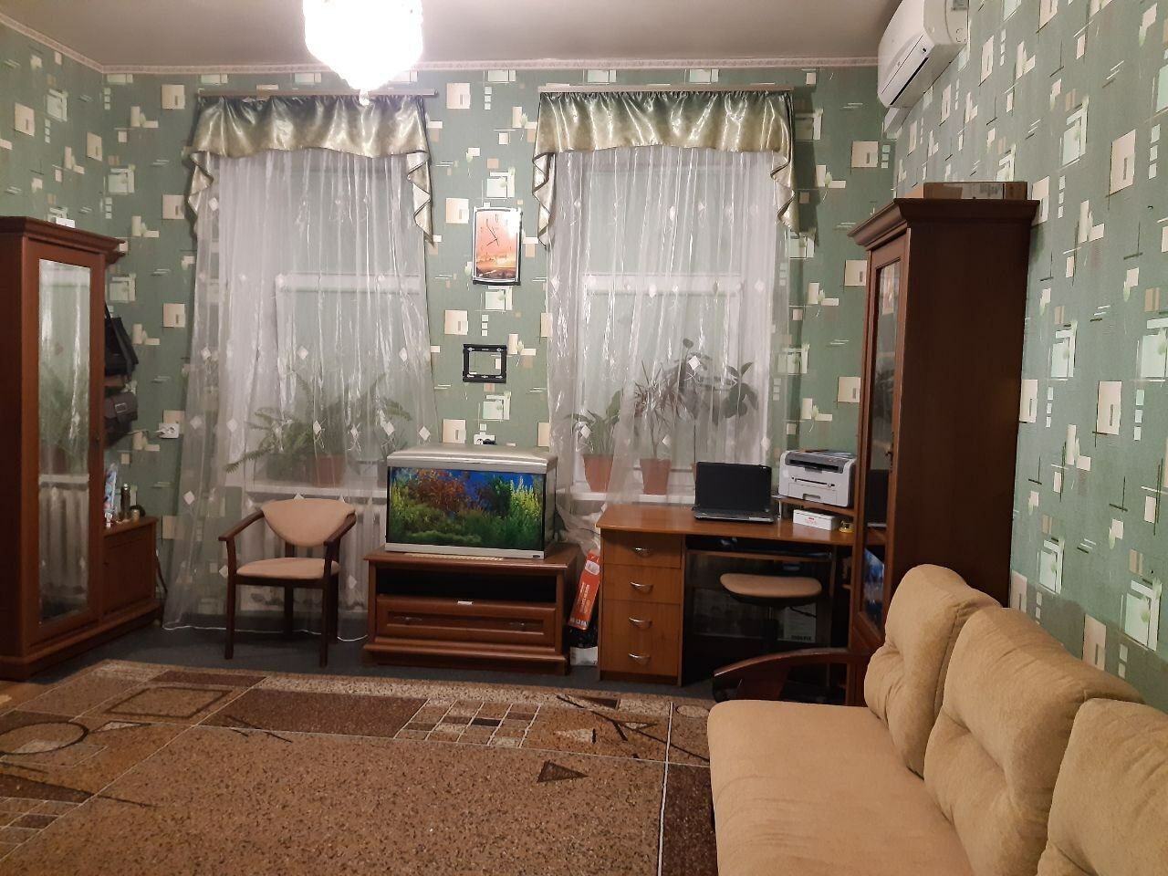1811612545388127
