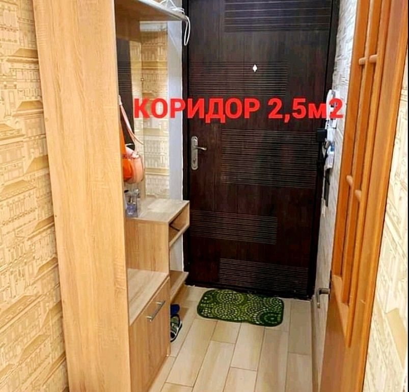 1832733175625127