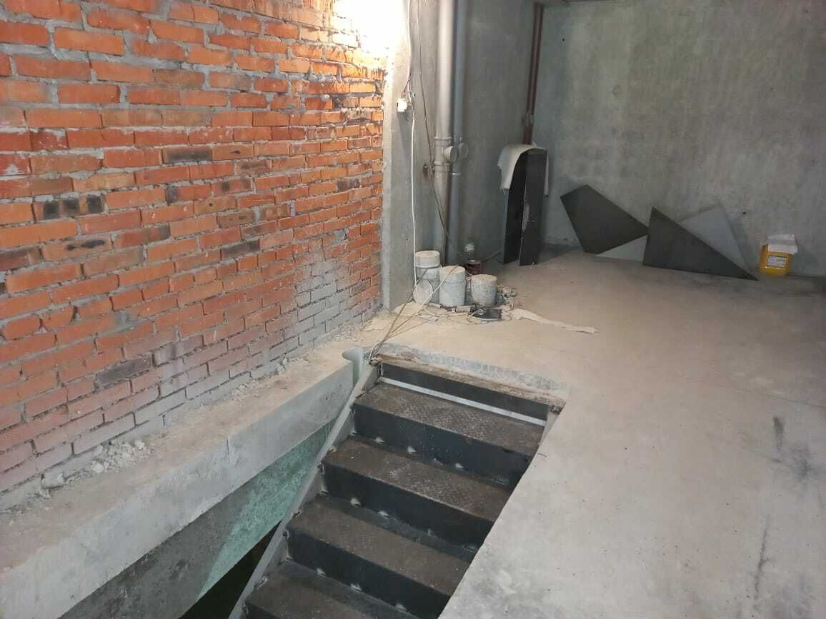 1835750224078128