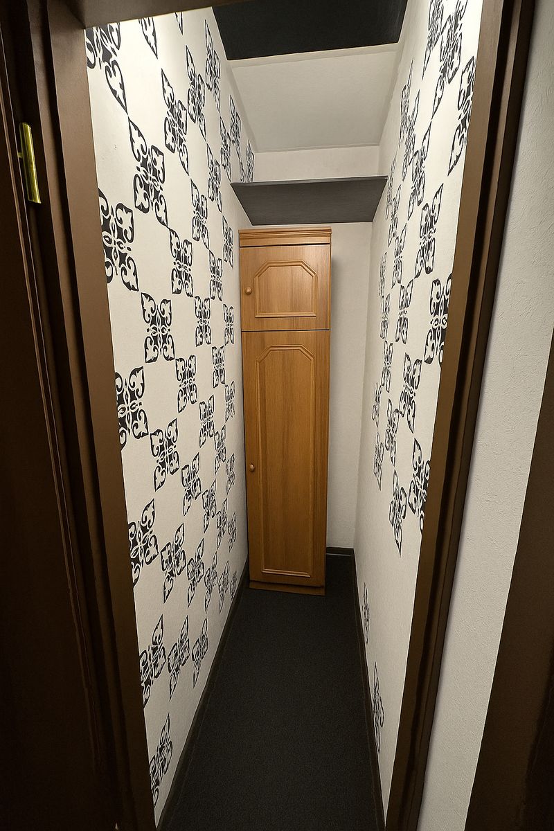 1839788769653128