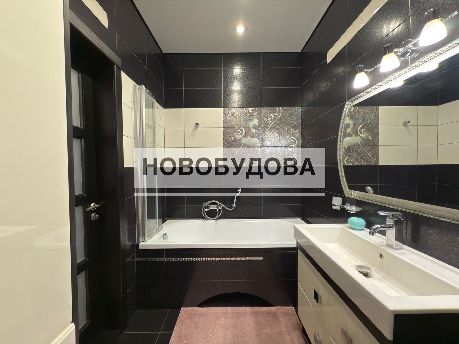 1830661085902013