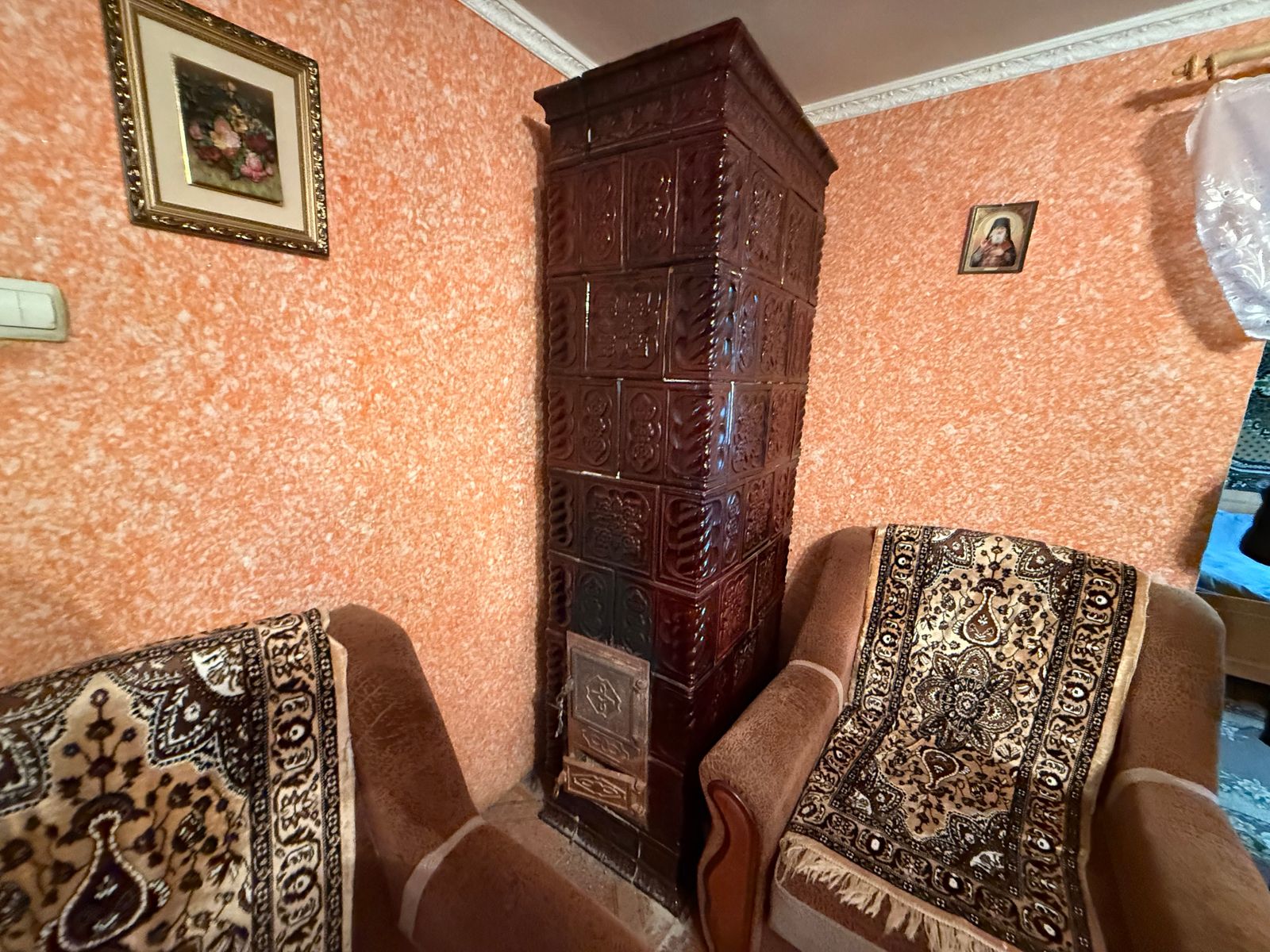 1831717072318013