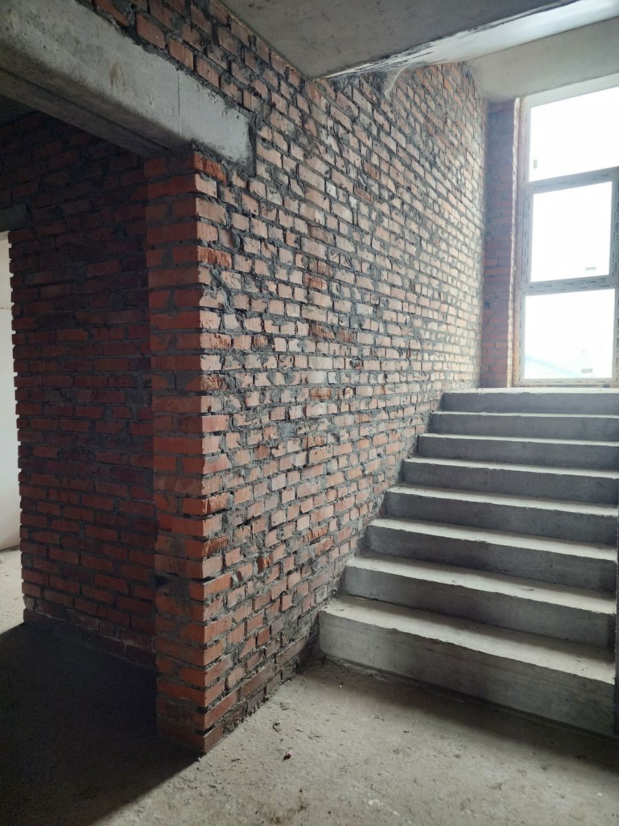 1833809132322131