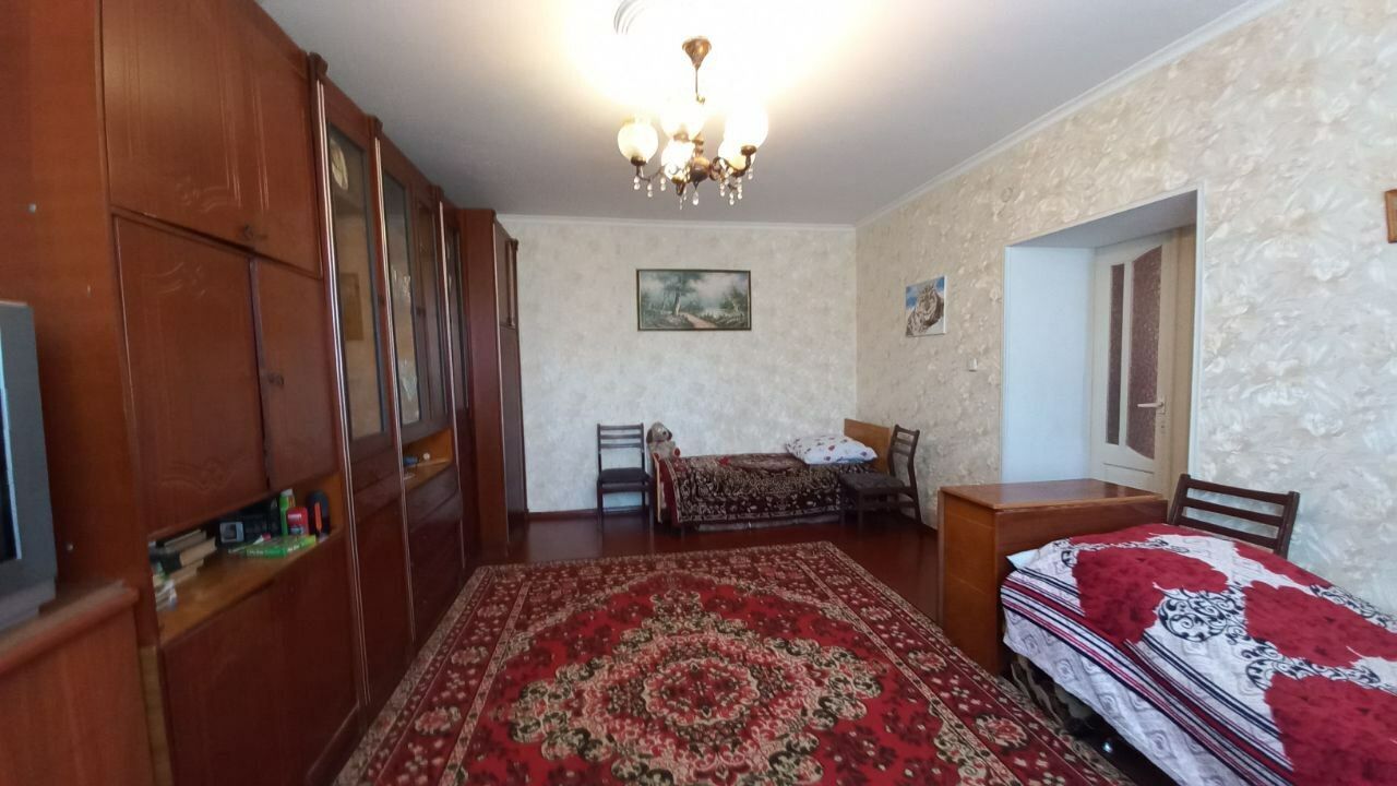 1836437737245131