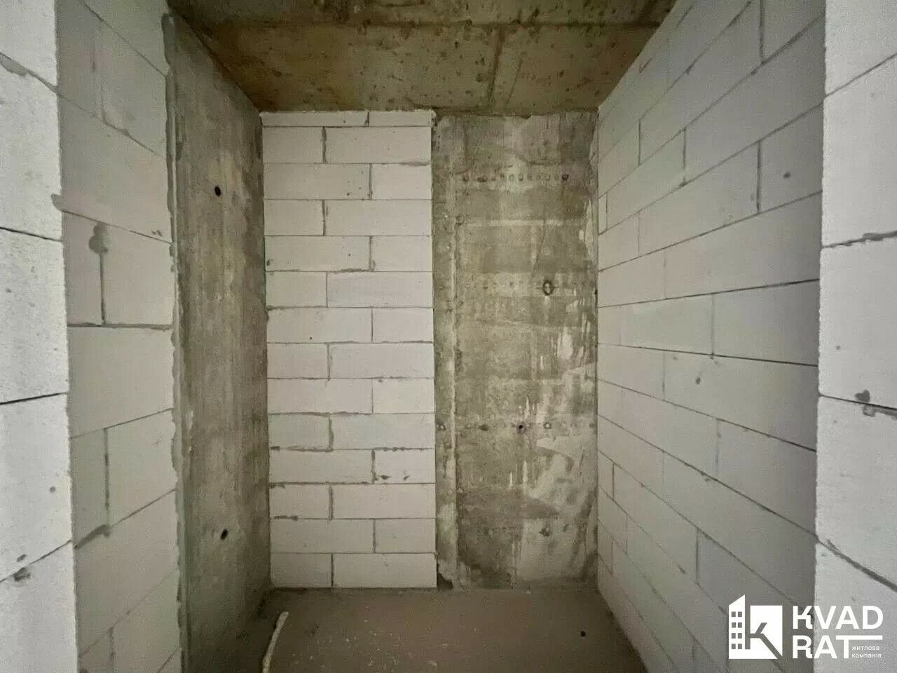 1831639720435133