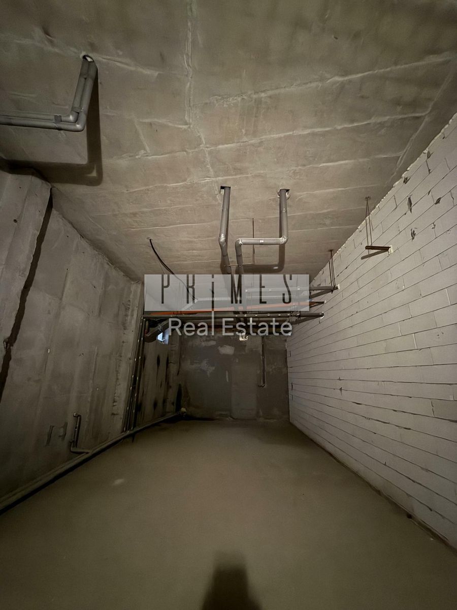 1837079184706134