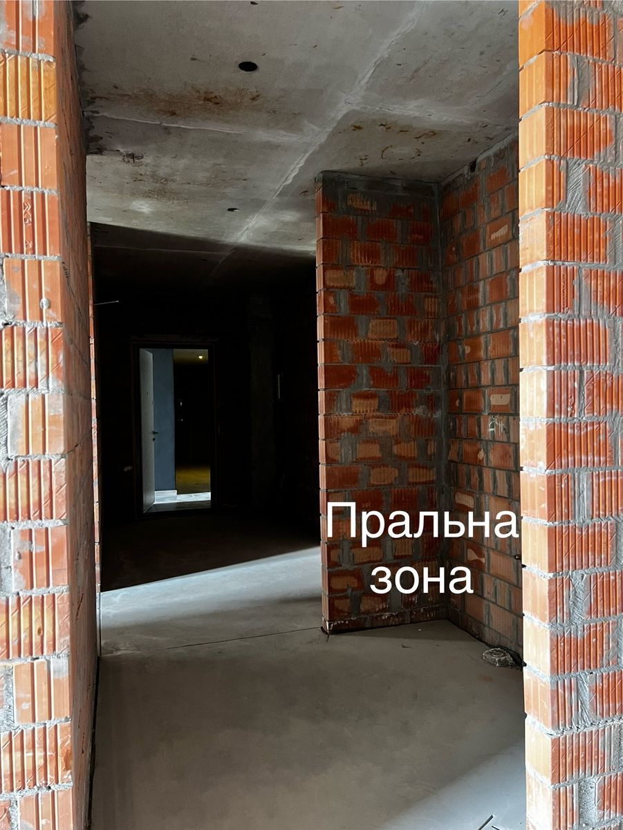 1837927201398136