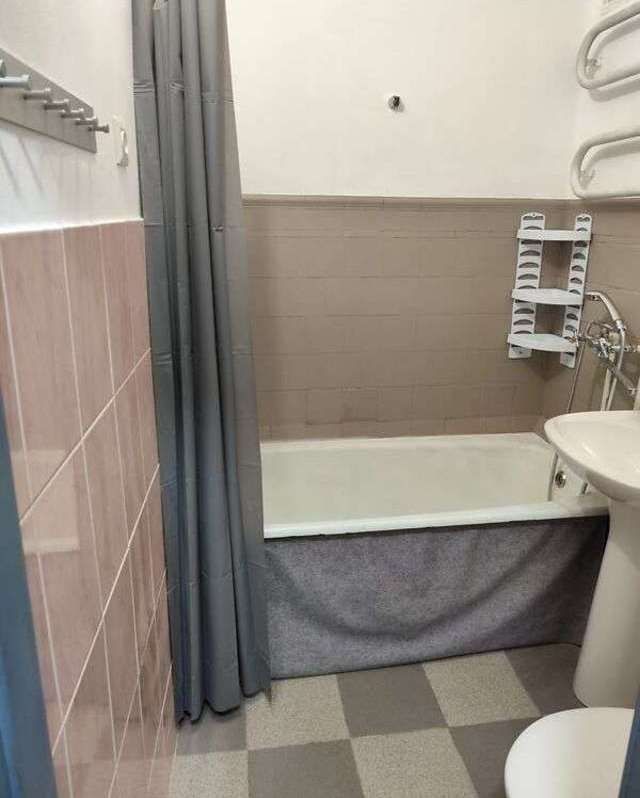 1839067852068138