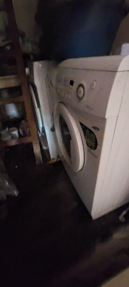 1837080627796139