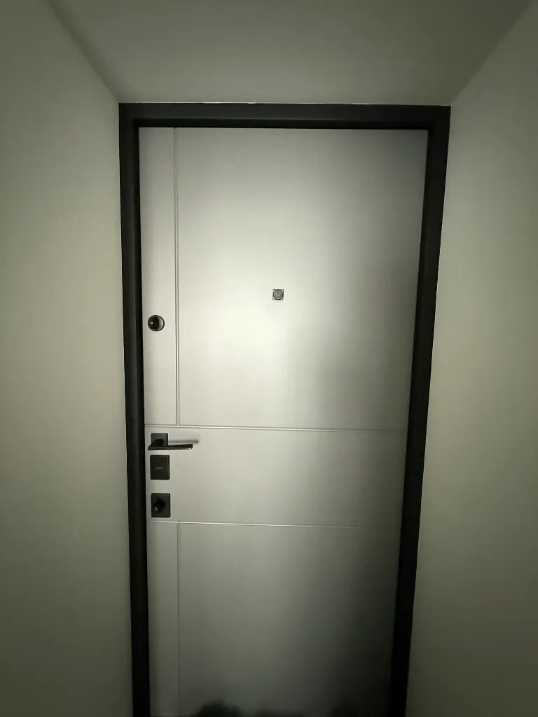 1833898606308014
