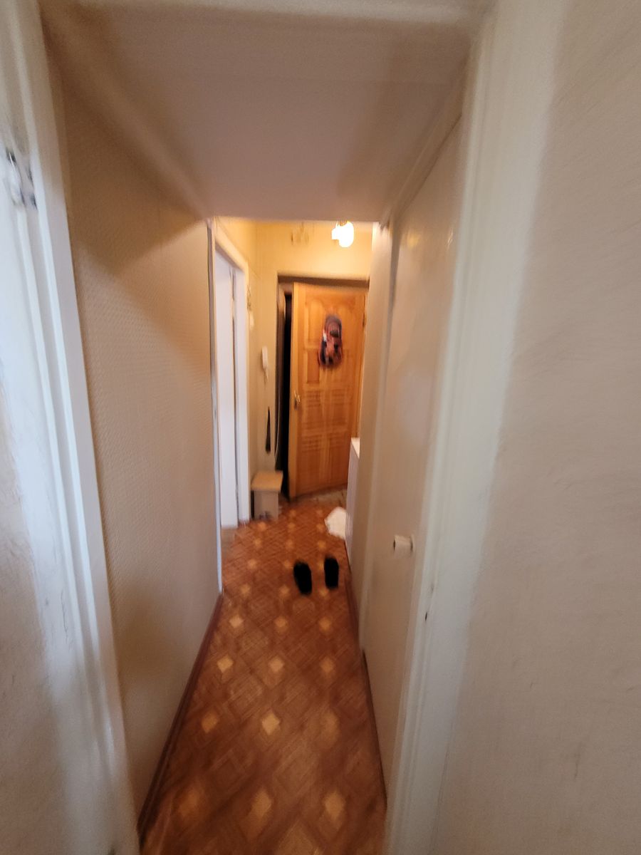 1831740763087140
