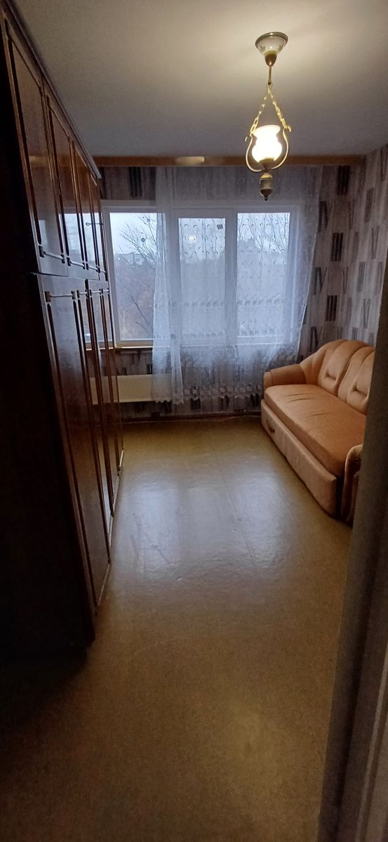 1838512129673142