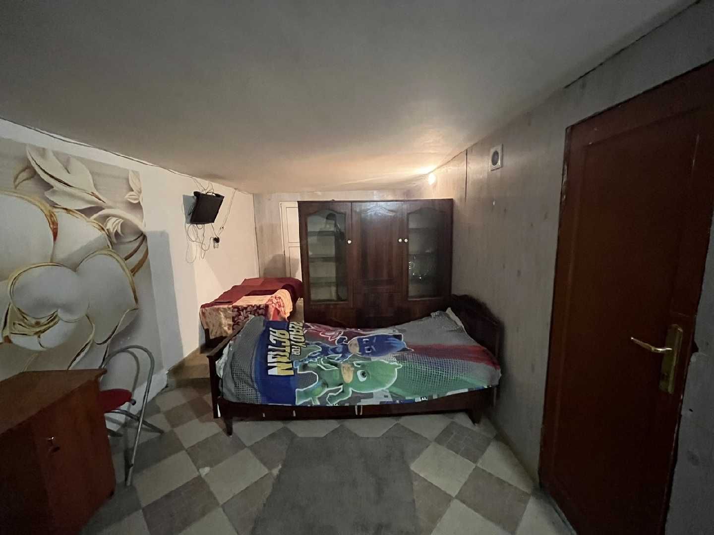 1840436685382142