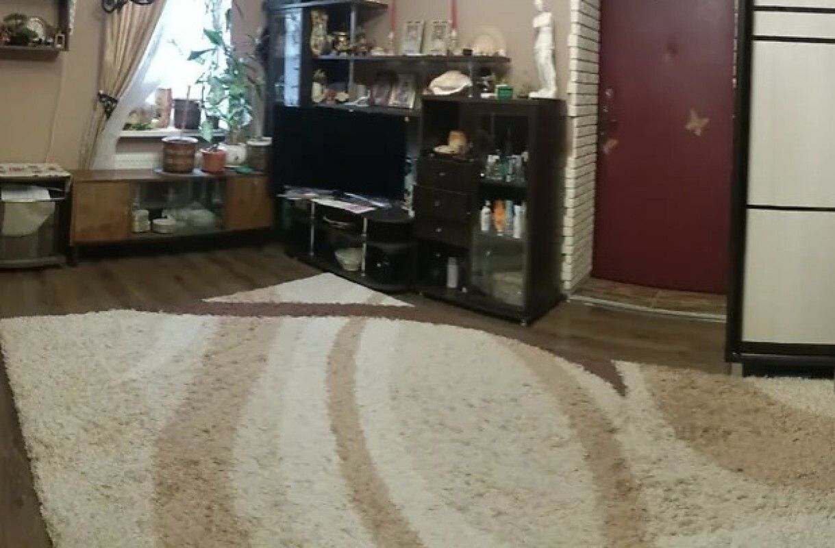 1833986079201144