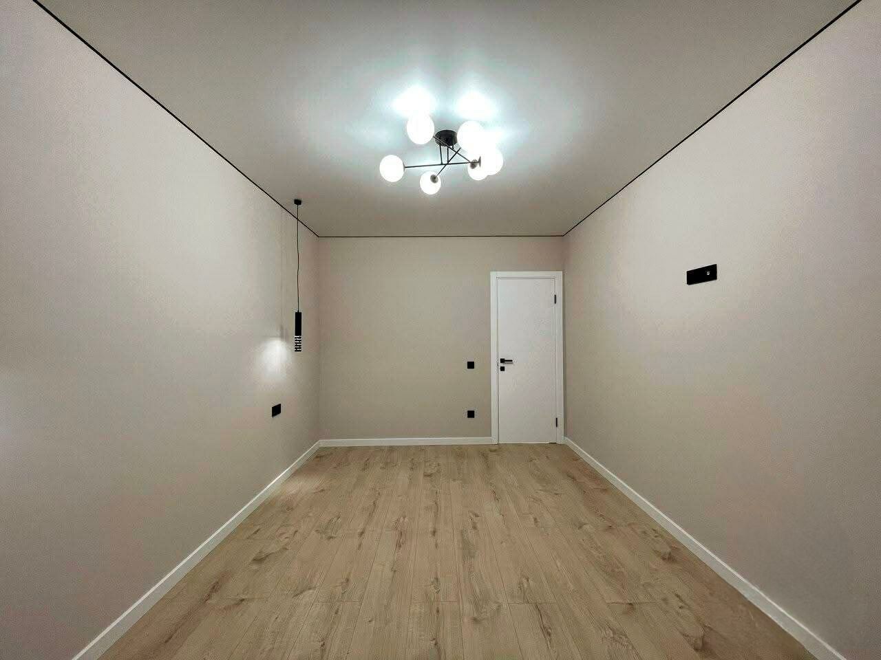 1837242206073144