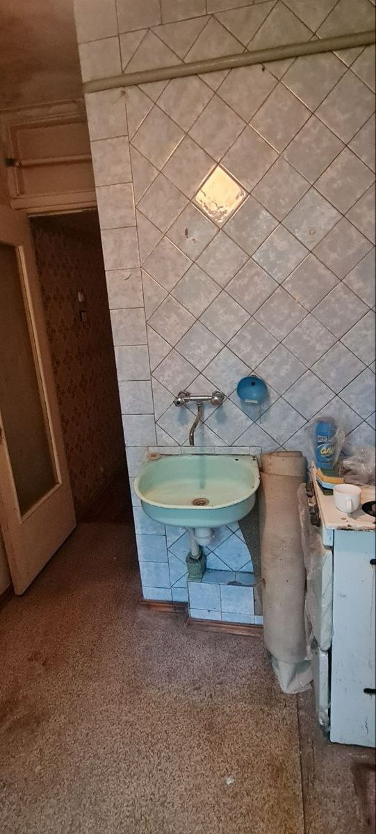 1838971285399144