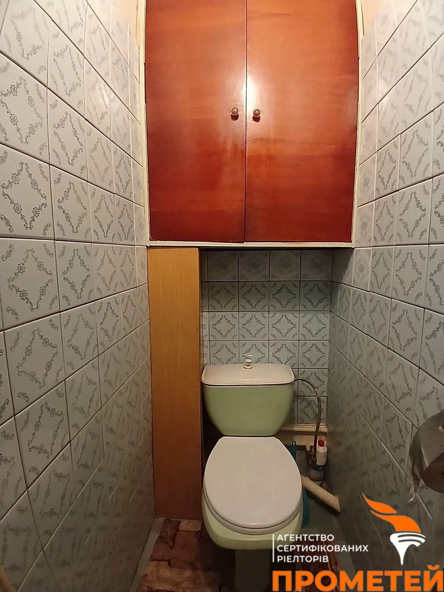 1838717610663146