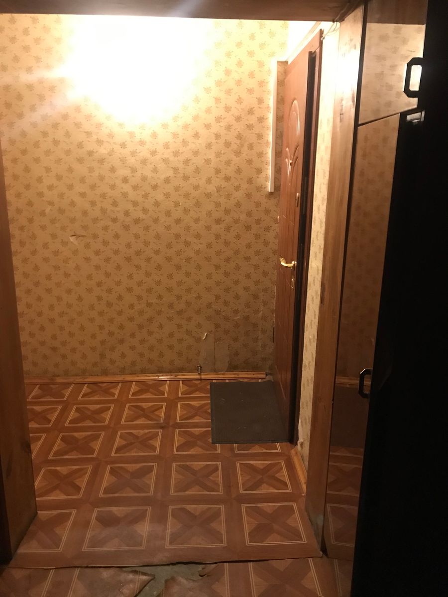 1833796636922147