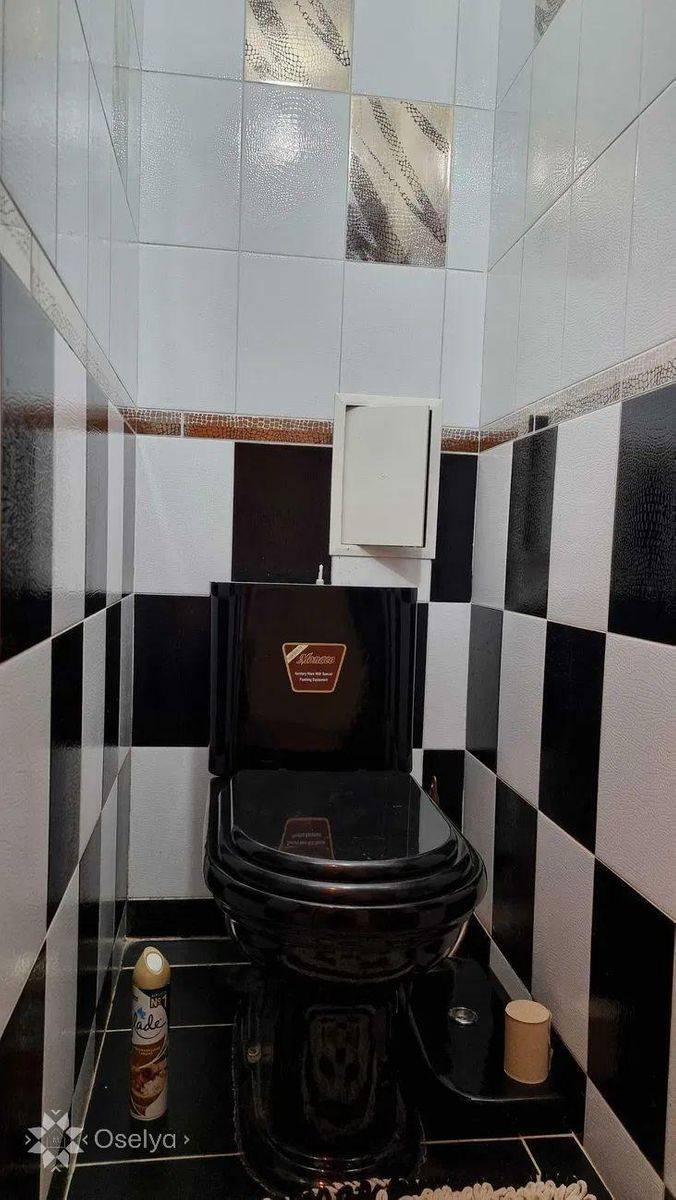 1831469855052149