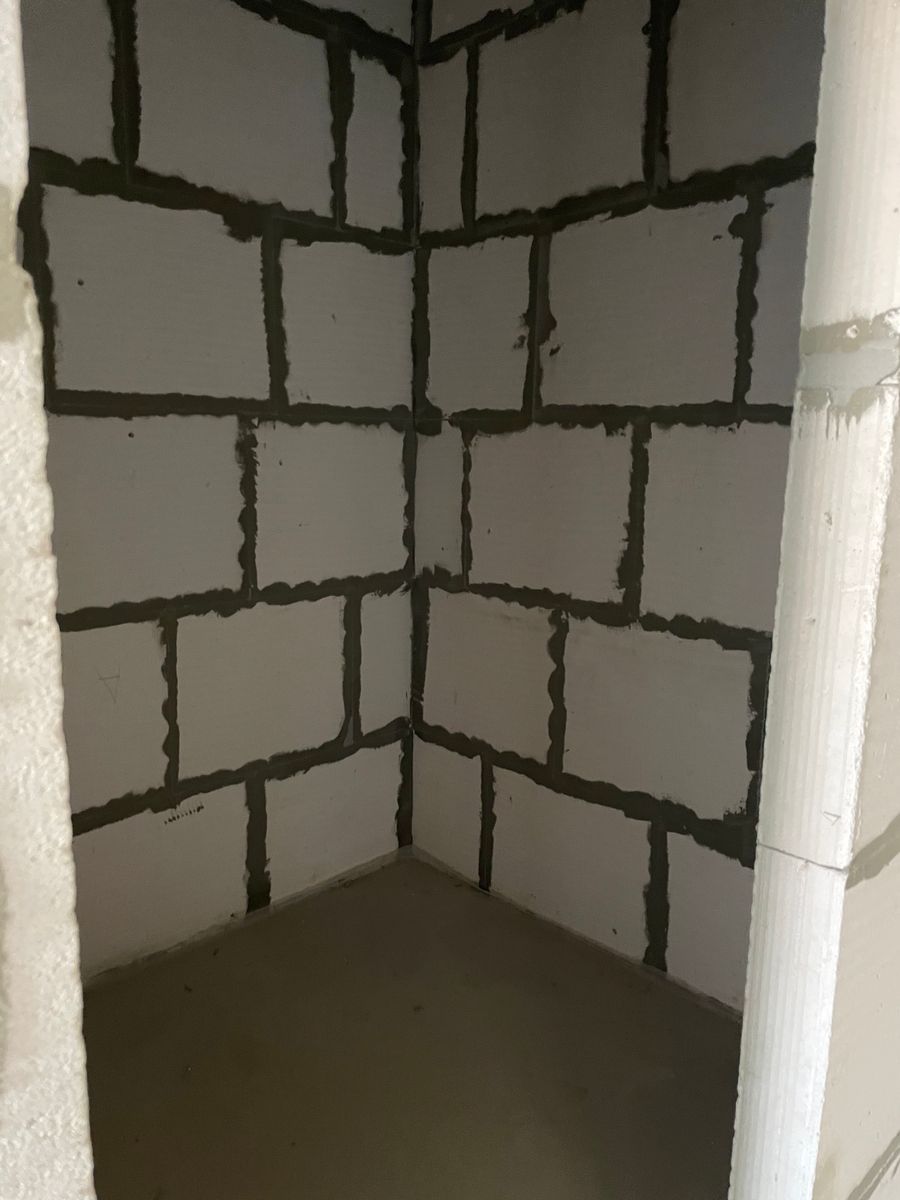 1834789829444151