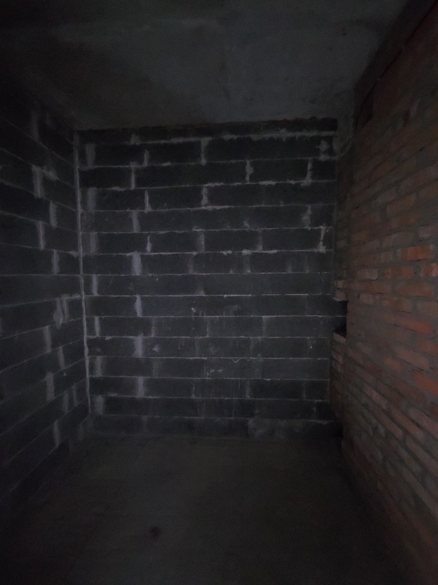 1831298157457152