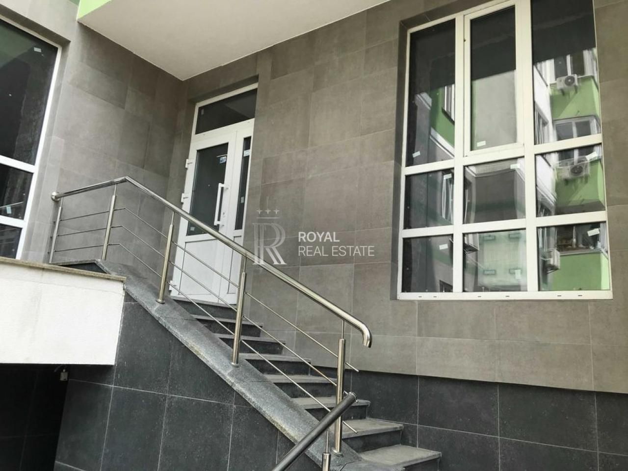 1839807459879152