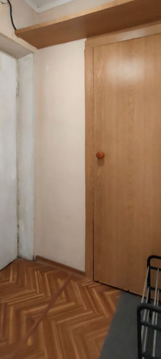 1835368763870153