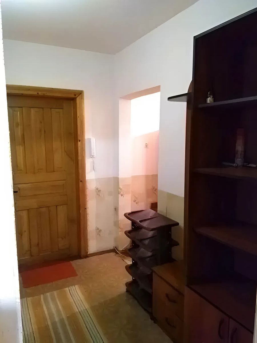 1836077242518153