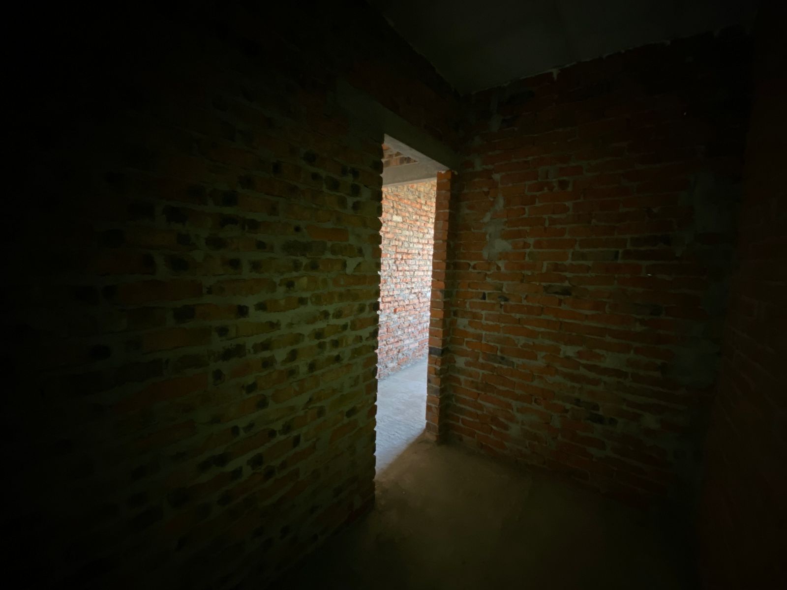1842588857718153