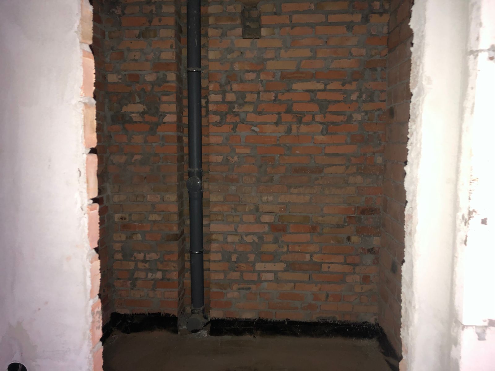 1836980585957154