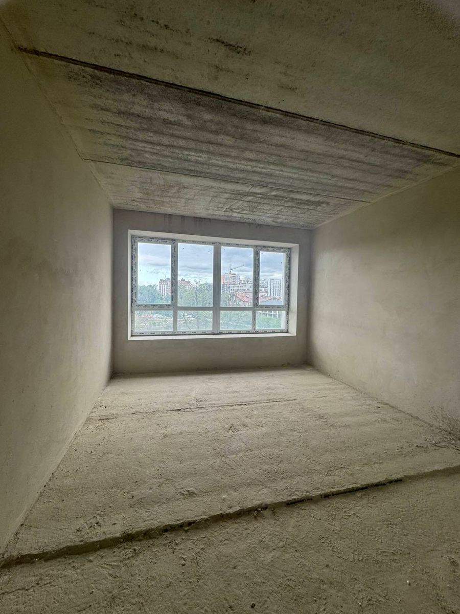 1834890921329156