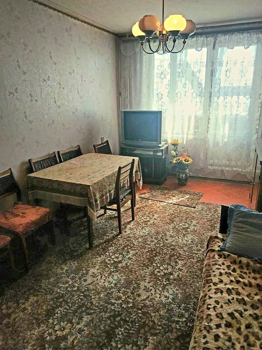 1835273705134157
